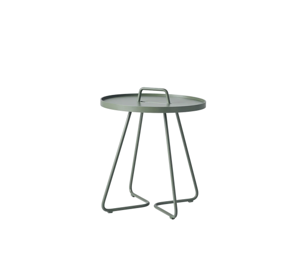 Cane-Line Table d'appoint mobile petite