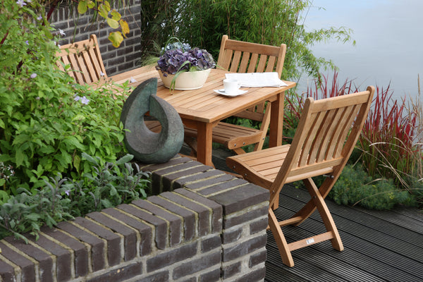 Traditional teak Victoria folding chair