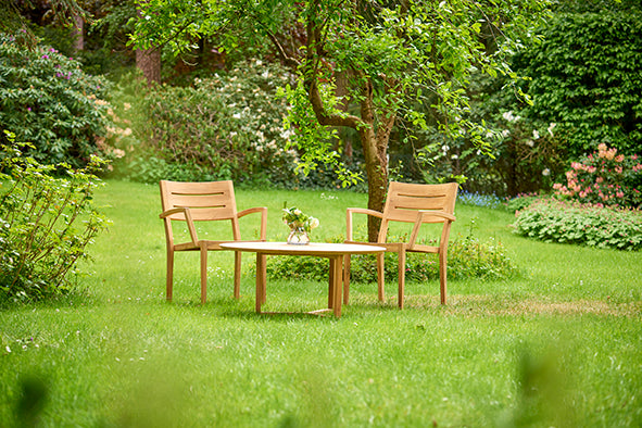 Traditional Teak Manon elliptischer Loungetisch