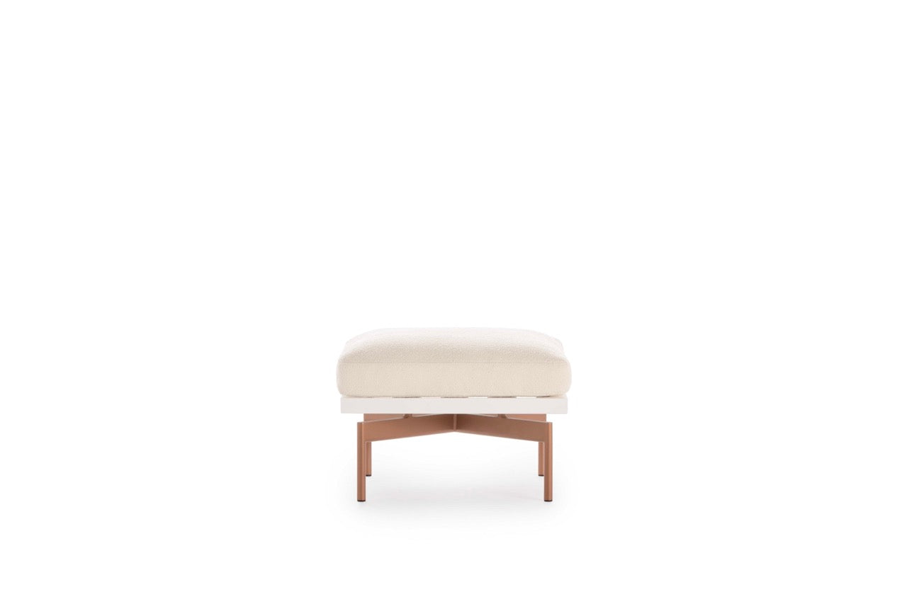 Gandia Blasco Onde Hocker für Club Armchair